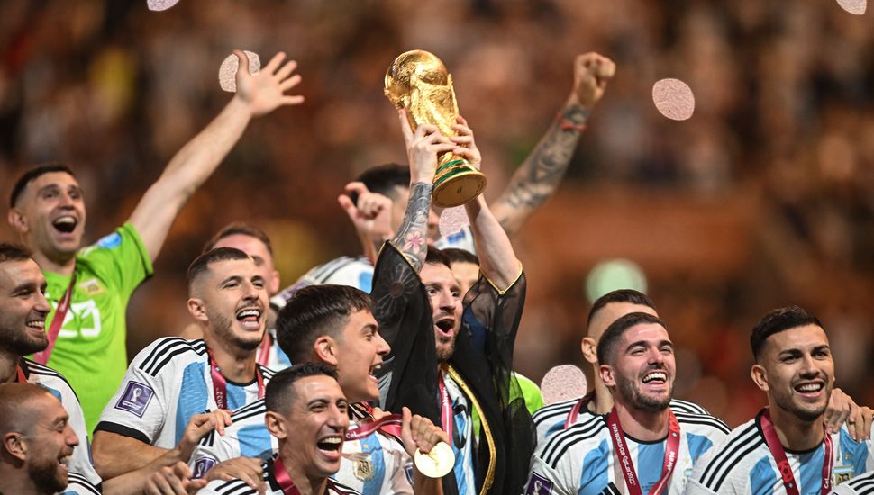 La Conmebol le dio 10 millones de dólares a la Argentina por el título en Qatar