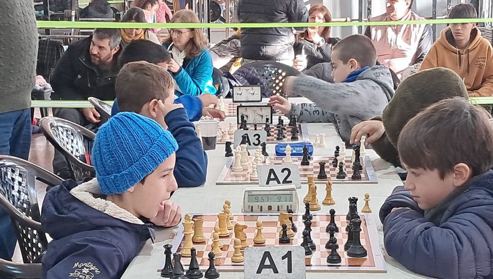 Fue un éxito la tercera etapa del Circuito local de Ajedrez Juvenil
