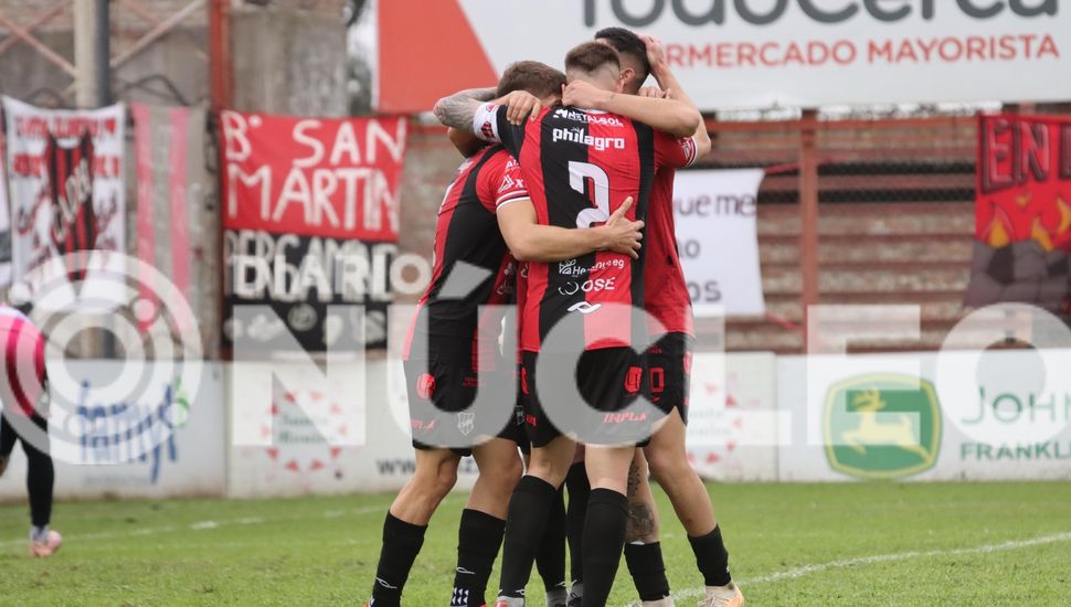 Douglas buscará estirar su buen presente ante Independiente de Chivilcoy