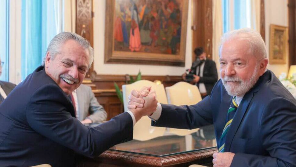 Fernández relanzó el vínculo bilateral con Brasil y dijo que Lula vendrá al país