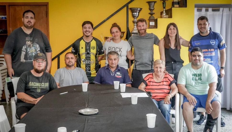 Clubes de Colón reciben ayuda económica del Municipio