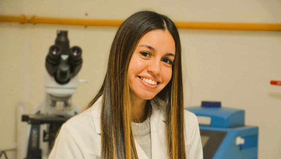 Antonella Viale recibió el premio Tonolli