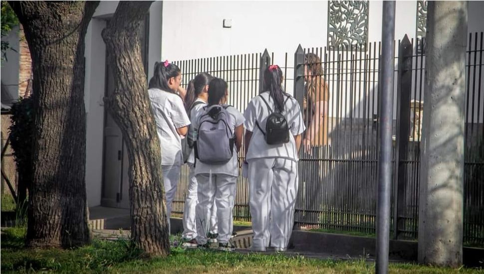 Estudiantes de Enfermería recorrieron barrios de Colón