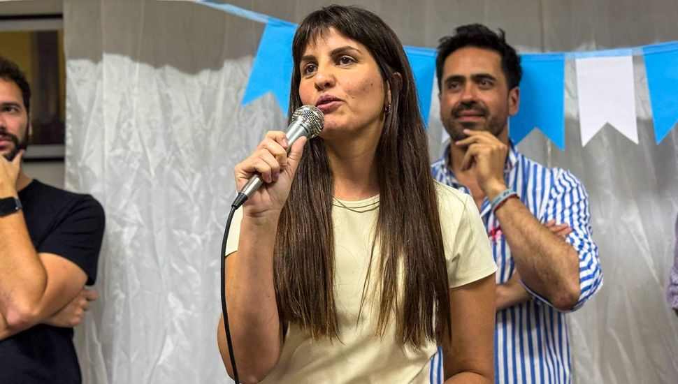 Fernanda Díaz: "El corrimiento del Estado en la obra pública complica la vida de los vecinos de Colón todos los días"