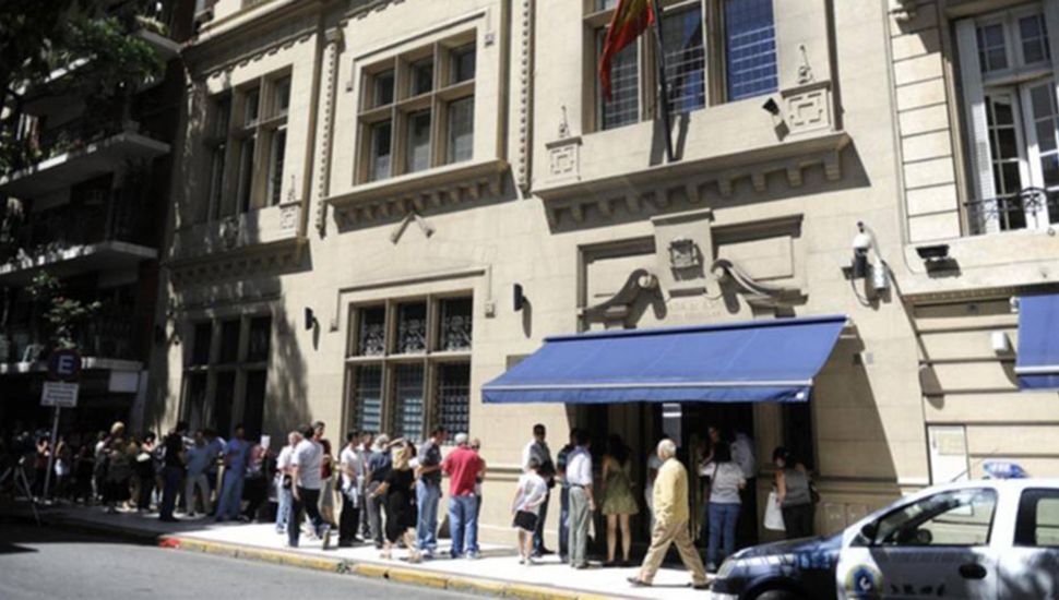 Argentina primera en pedidos para lograr la ciudadanía española