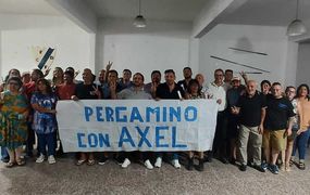 Desde la mesa "Pergamino con Axel" demostraron su apoyo al gobernador bonaerense