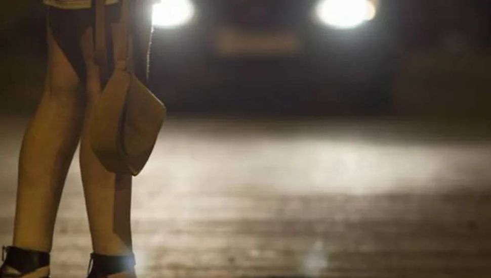 Un hombre fue víctima de un robo por parte una mujer que le ofreció sus servicios sexuales