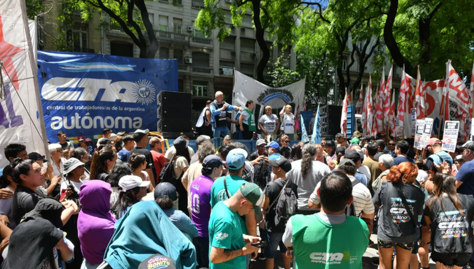 Salario Mínimo Vital y Móvil: se definirá el aumento por decreto