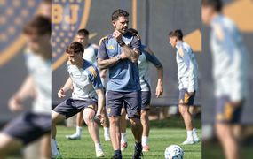 Gago dialogó con los referentes del plantel