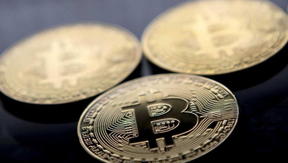 Derrumbe de criptomonedas: el bitcoin sigue rompiendo marcas