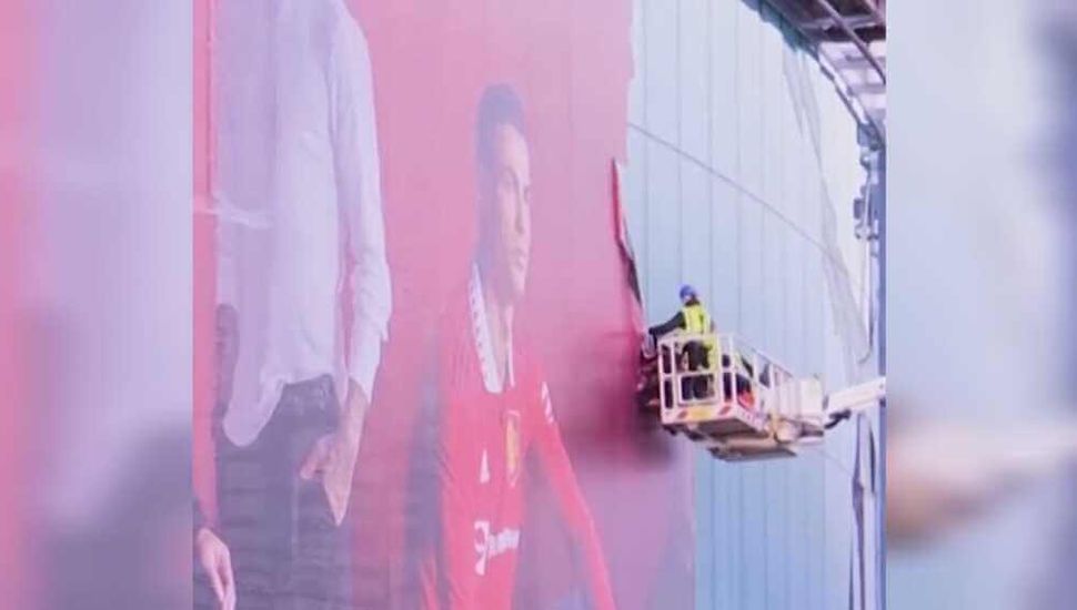 Sin vueltas: Quitan la imagen de Cristiano Ronaldo del estadio Old Trafford