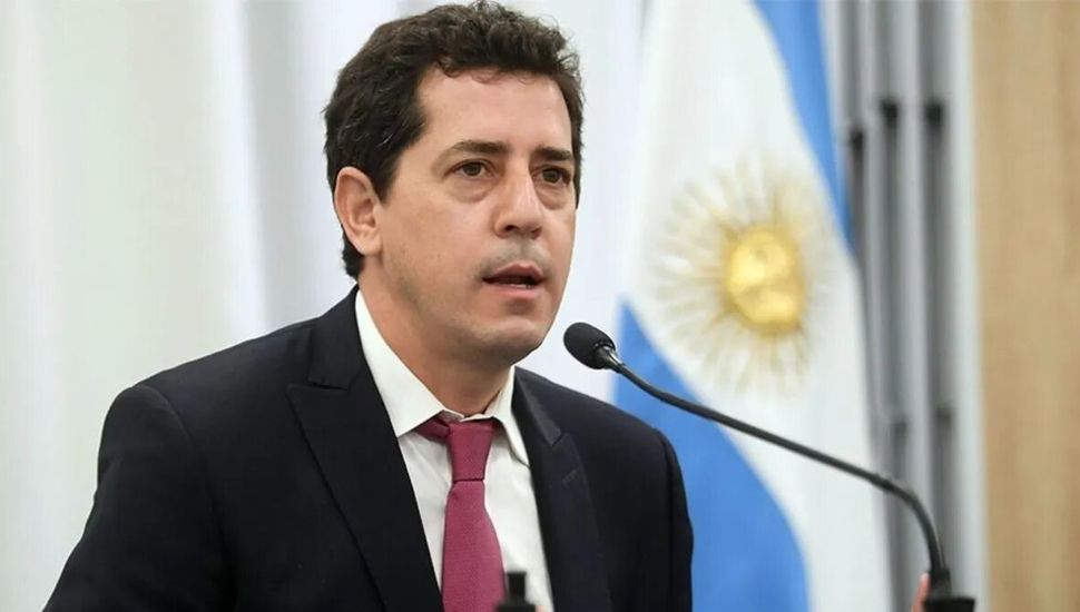 De Pedro confirmó que será el candidato a presidente