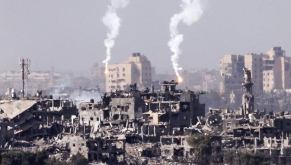 Israel avanza en Gaza y recrudecen los combates con Hamás