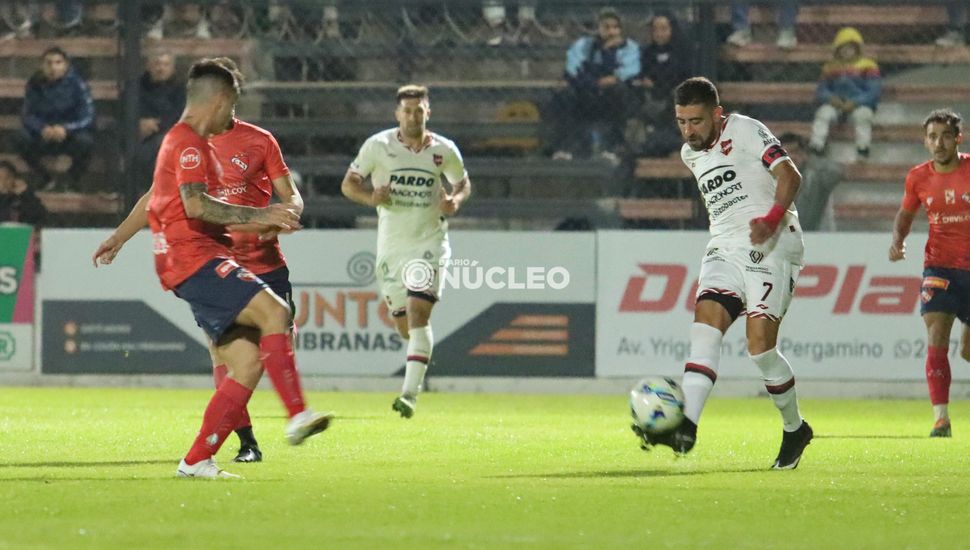 Douglas perdió ante Independiente de Chivilcoy