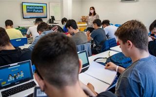 Ocho de cada diez apoyan que la educación financiera sea obligatoria