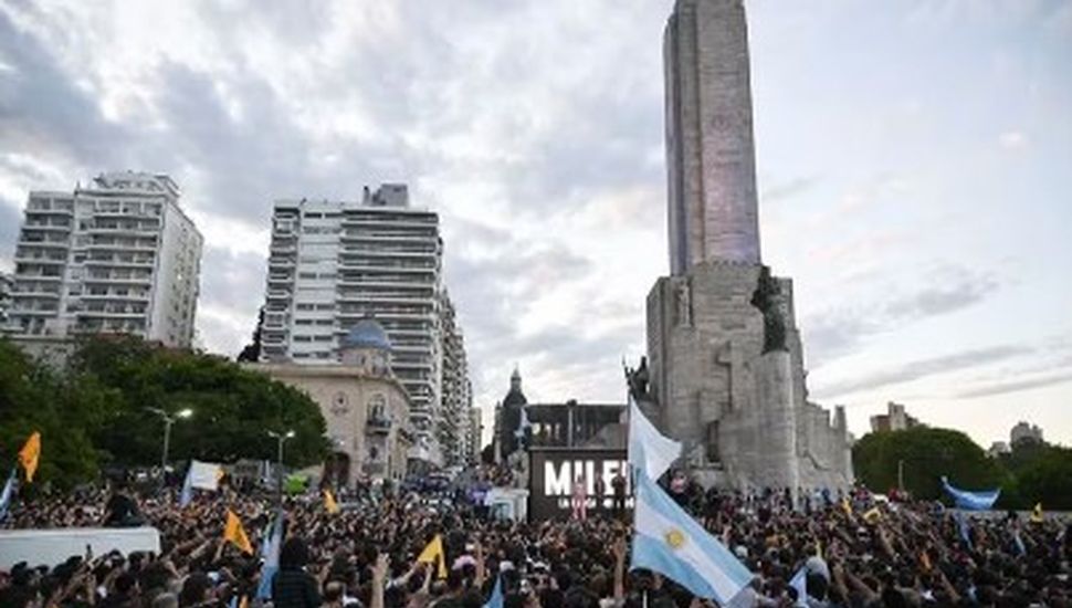 Milei viajará a Rosario en el Día de la Bandera