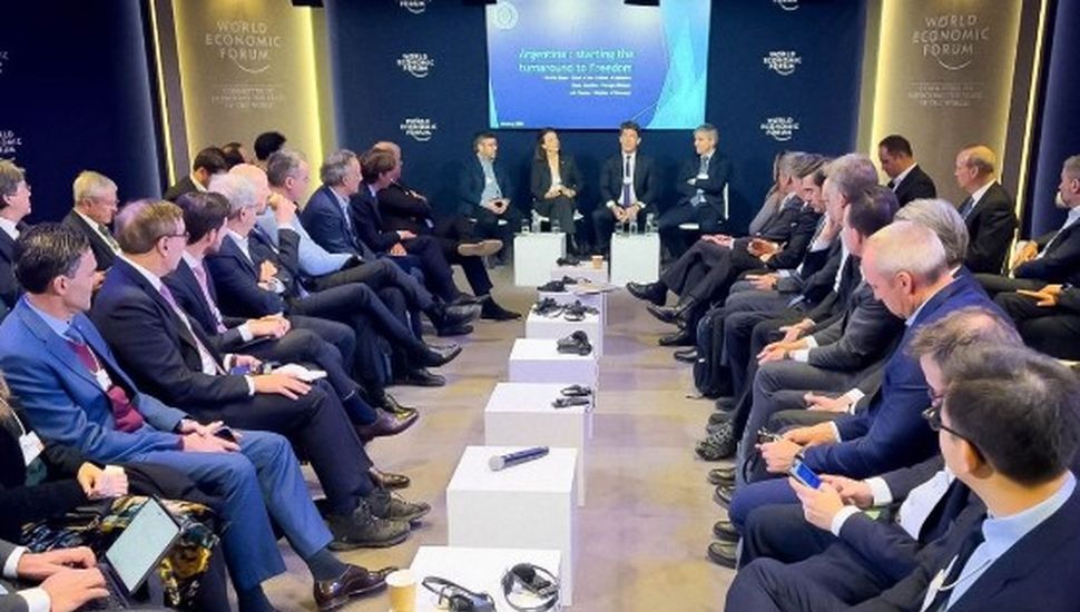 El Gobierno aceleró la búsqueda de inversiones en Davos