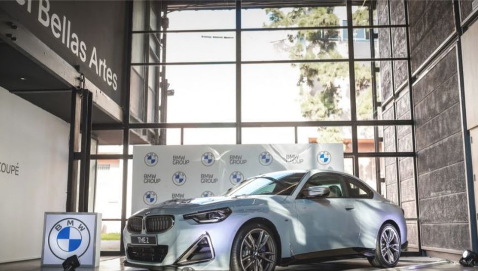 BMW presentó su nueva pieza en el museo de Bellas Artes