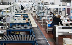 La construcción subió 8% y la industria cayó 2,9% en octubre