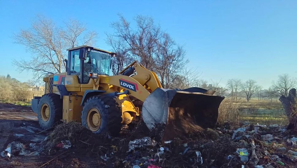 Salto: limpian un basural al aire libre por sexta vez en el año