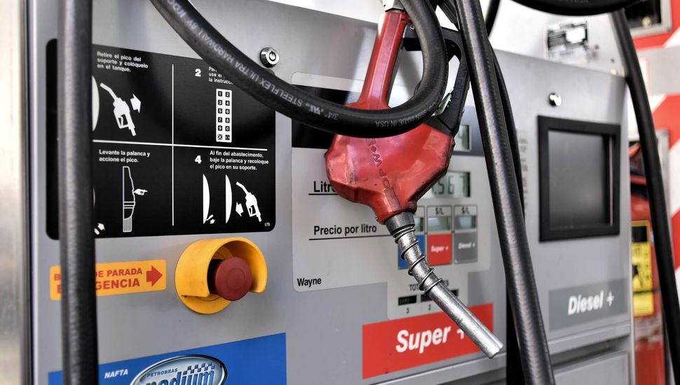 El precio de los combustibles aumentó un 6% promedio