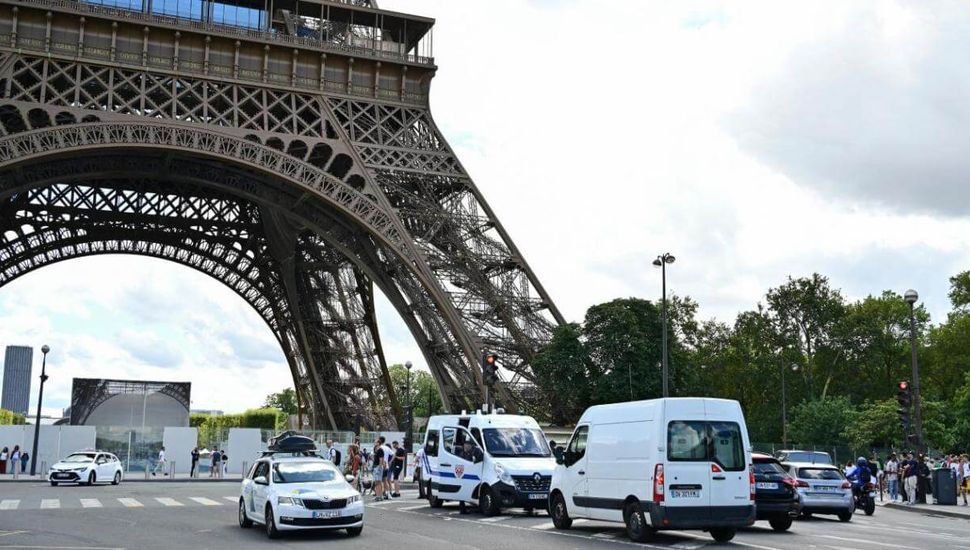 Amenaza de bomba y evacuación en la Torre Eiffel