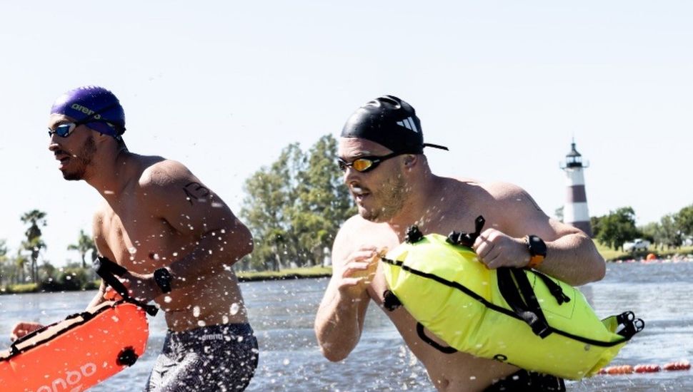 El Lago Municipal de Colón fue escenario de un Acuatlón multitudinario