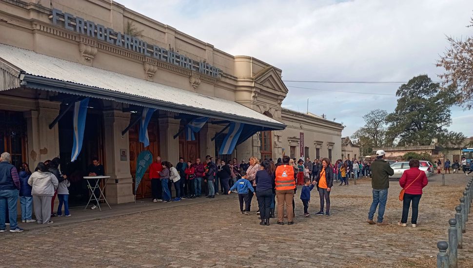 Más de 4 mil pergaminenses visitaron el Tren Museo Itinerante