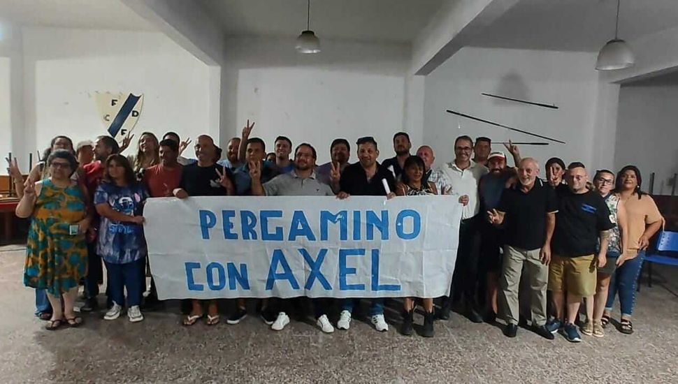 Desde la mesa "Pergamino con Axel" demostraron su apoyo al gobernador bonaerense