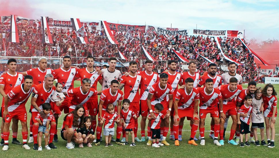 Deportivo Maipú y Deportivo Riestra definen el segundo ascenso a Primera