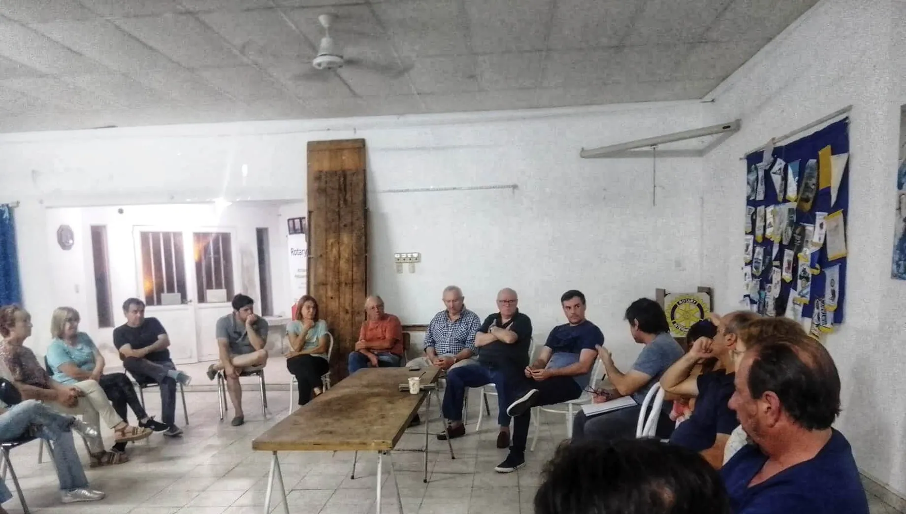 Vecinos del barrio La Amalia cansados de la inseguridad • Diario Núcleo
