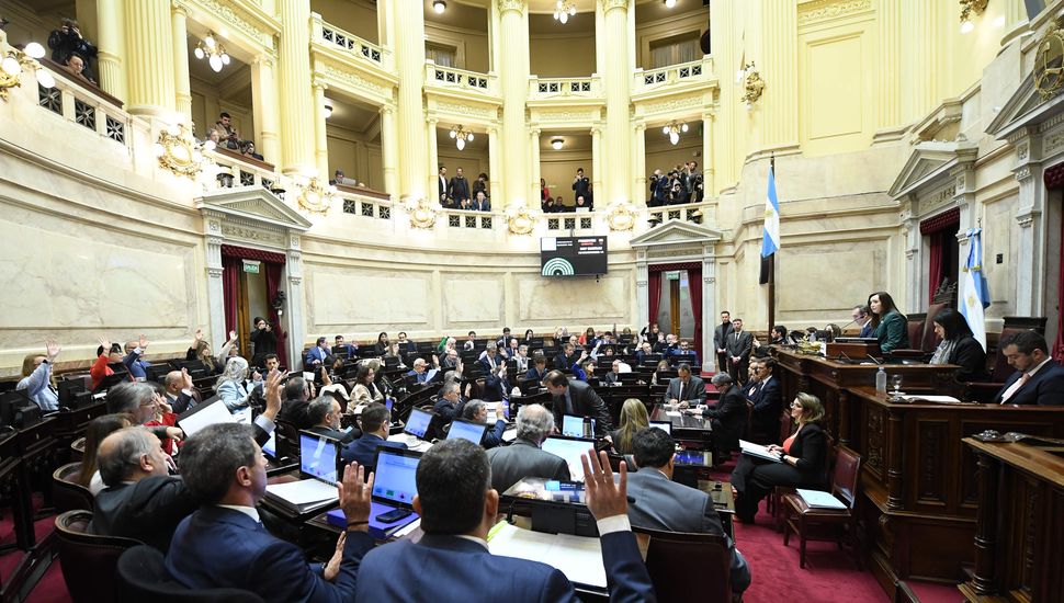 El Senado aprobó el proyecto para aumentar las jubilaciones y cambiar la fórmula de actualización