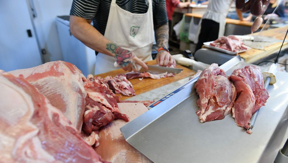 La carne vacuna cada vez más lejos de la mesa