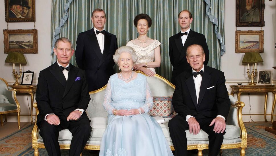 Tras la muerte de la Reina Isabel II, cómo es la línea de sucesión al trono del Reino Unido