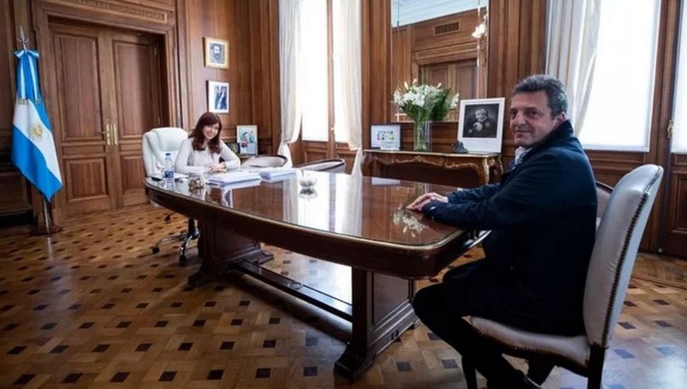 Cristina se reunió con el superministro en el Senado