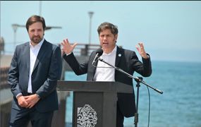 Kicillof lanzó el operativo "Sol a Sol" y críticó a Milei:  "Invitan a veranear en otros destinos"