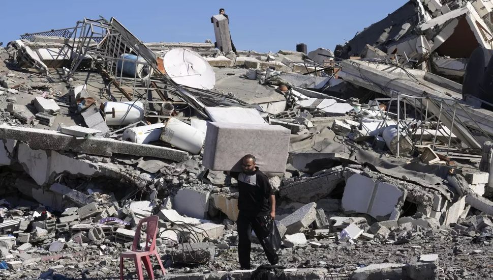 Israel frena los ataques en Gaza