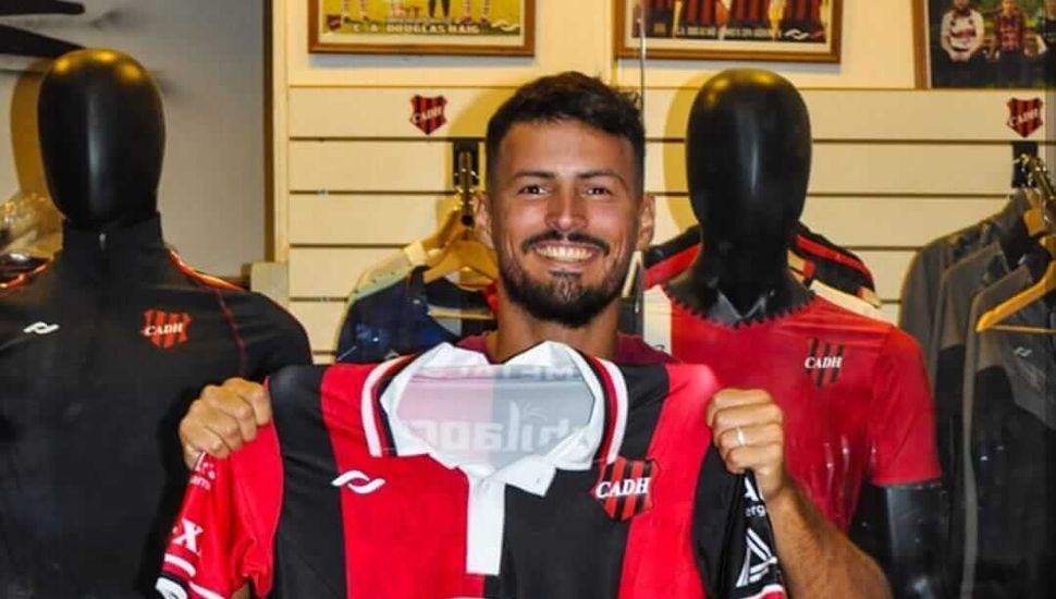 Caballuci y Gómez renovaron en Douglas