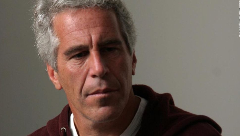 Las víctimas de Jeffrey Epstein y una lista de abusadores sexuales
