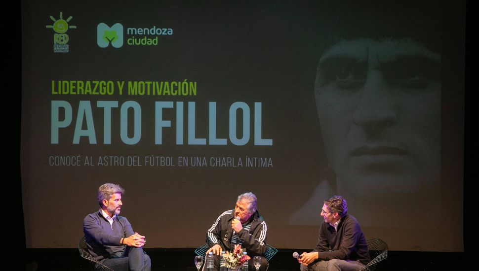 Ubaldo Fillol: "El fútbol es un punto de encuentro"