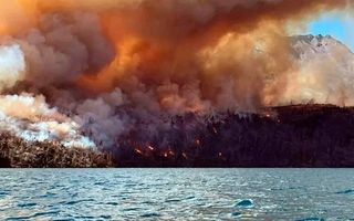 Declaran la Emergencia Ígnea en cuatro provincias por incendios en la Patagonia