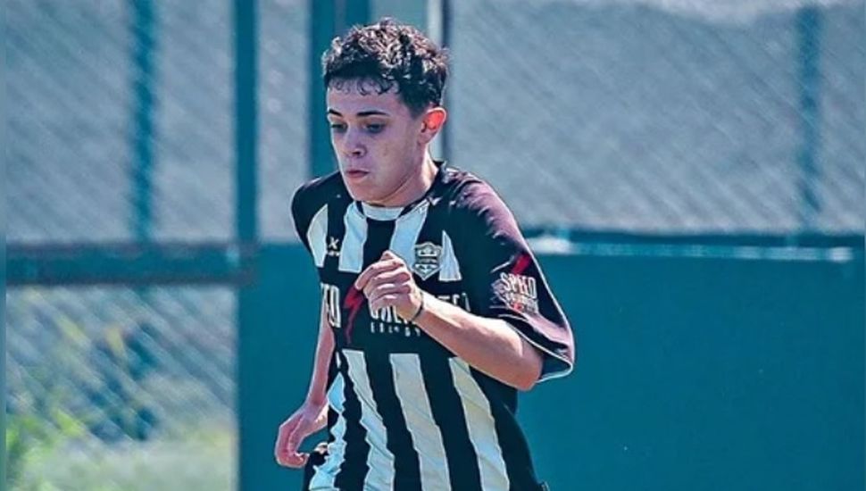 Quién es el jugador que con solo 14 años debutó en el fútbol argentino