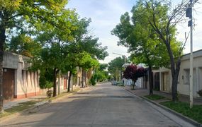 Villa Progreso: ferroviario y tradicional