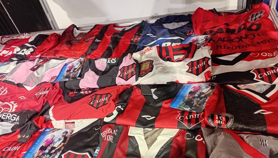 Mariano Gallo llevó la historia de Douglas al Encuentro Camisetero