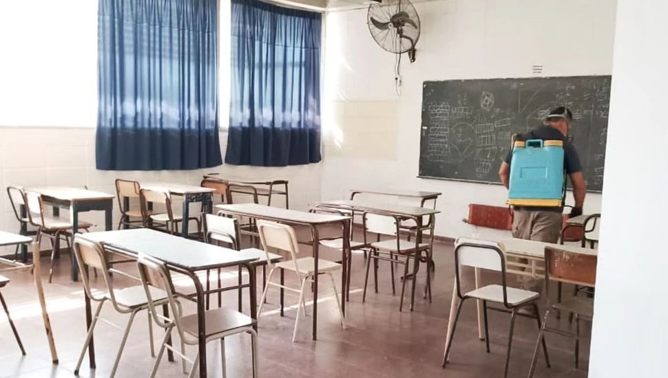 Avanzan las tareas de saneamiento en escuelas de Salto