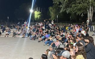 Inició la propuesta cultural “Teatro Bajo las Estrellas” en Pergamino