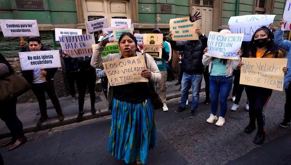 Escándalo en la Iglesia Católica: Jesuitas bajo investigación en Bolivia por encubrir abusos sexuales