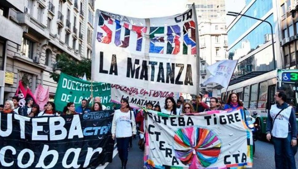 SUTEBA Multicolor convocó a un paro docente por 48 horas y la Provincia avisó que habrá descuentos