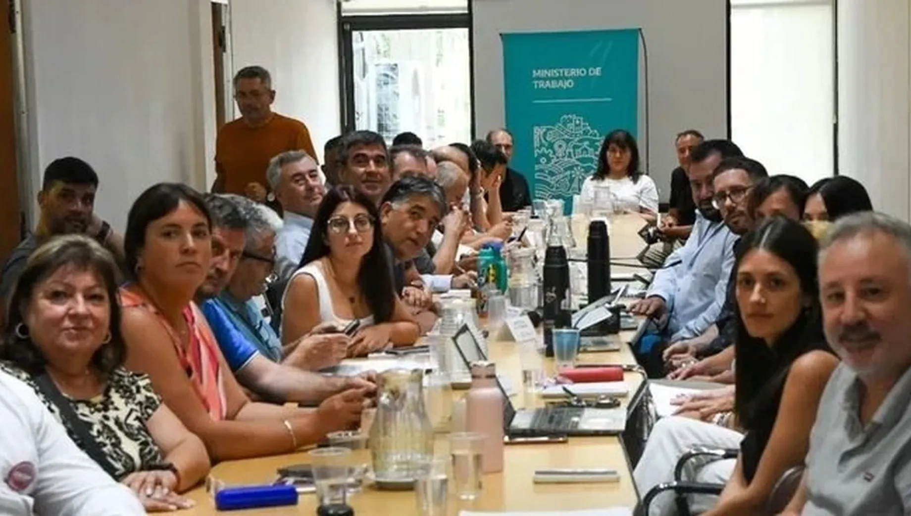 Las claves del aumento a estatales y docentes • Diario Núcleo