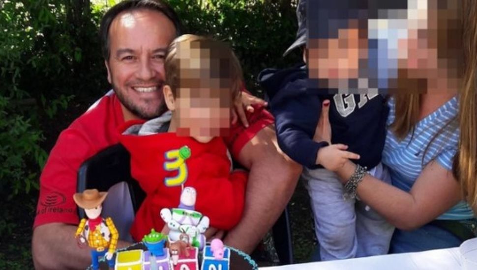 Monte Grande: Dos adolescentes asesinaron a balazos a un hombre frente a su hijo